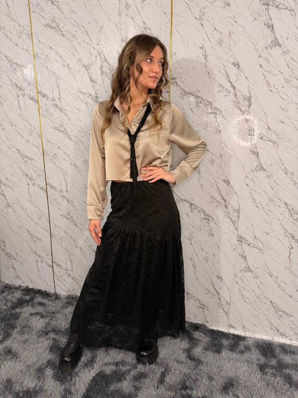 Gonna taglio asimmetrico in pizzo