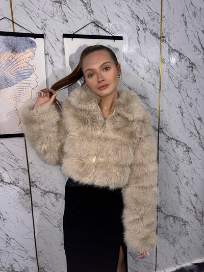 Eco- fur con collo a rever - Light Blue Shop Online